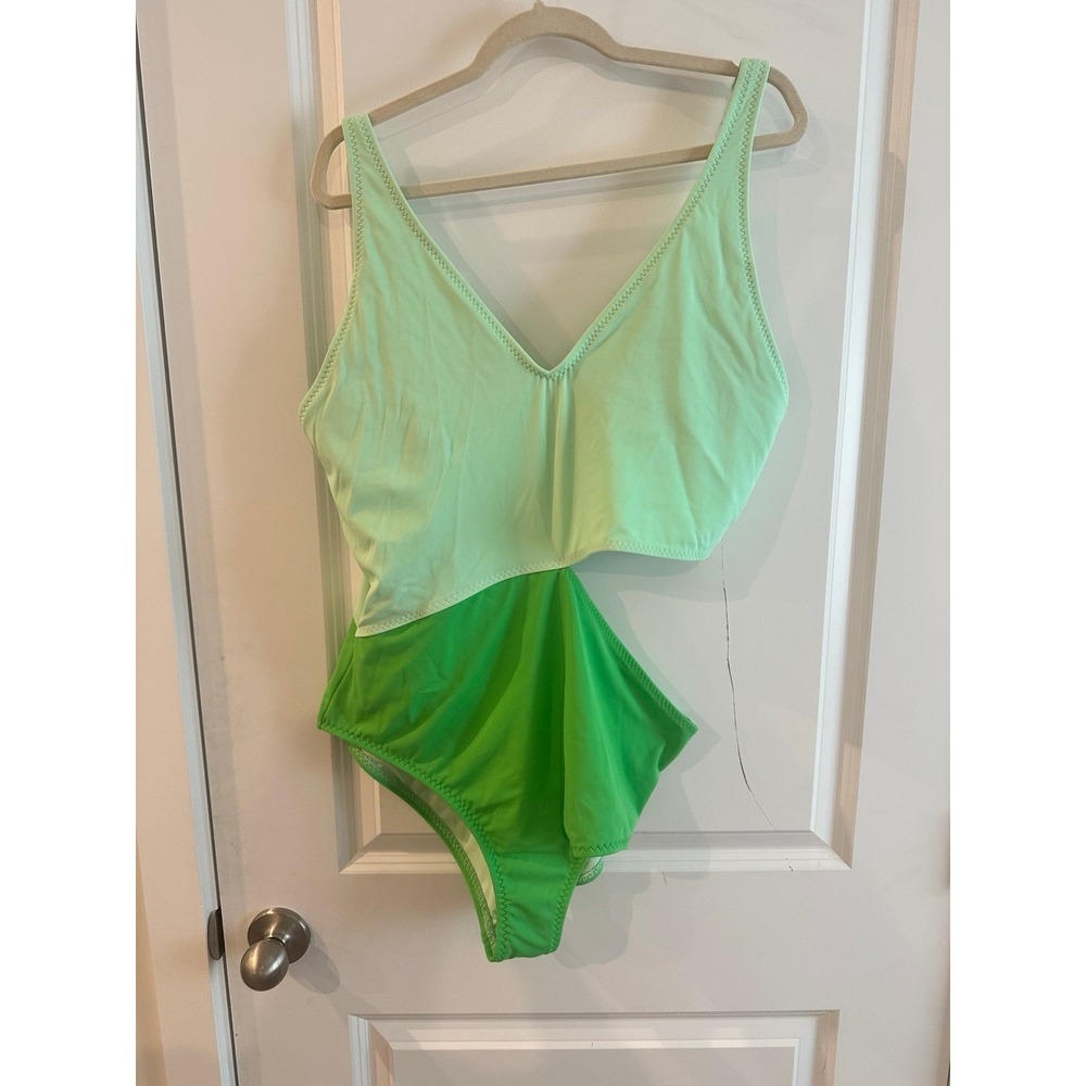 Fabletics One Piece Swimsuit Green Size XL